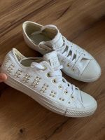 Limited Converse All Star Chucks Sneaker weiß Leder Niete Gold 40 Niedersachsen - Rühen Vorschau