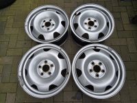 4x Original VW T5 T6 Stahlfelgen 7x17 Zoll ET55 7E0601027B Felgen Nordrhein-Westfalen - Velbert Vorschau