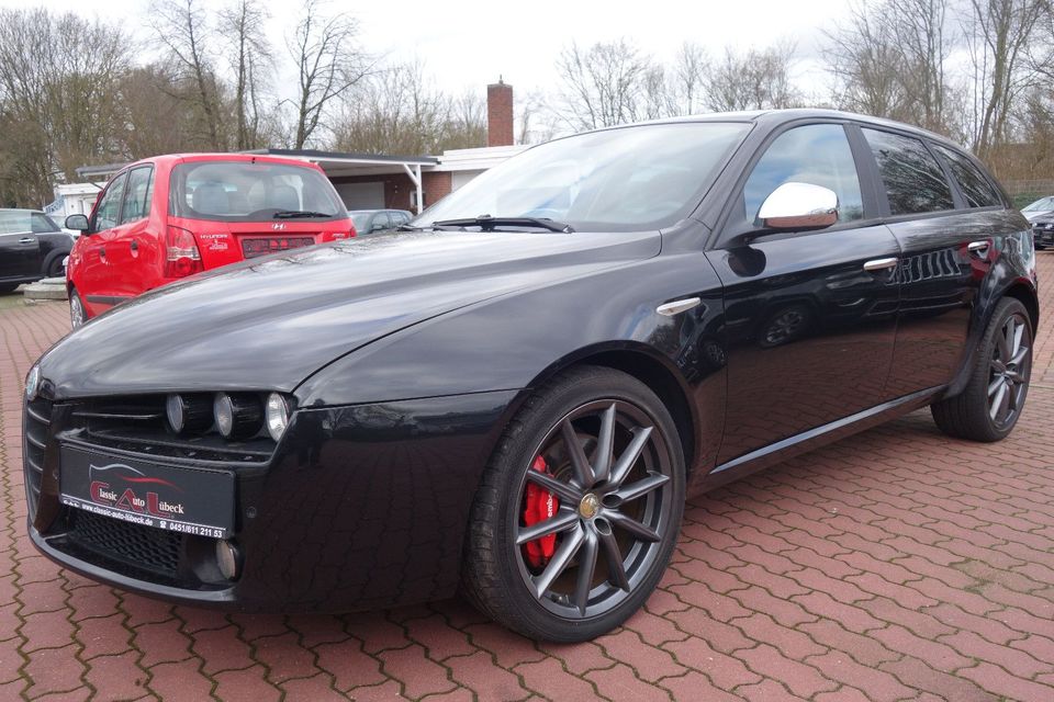 Alfa Romeo ANDERE 159 Sportwagon 2.4 JTDM 20V Distinctive in Lübeck