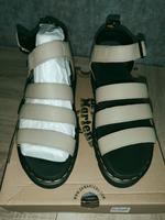 Dr. Martens Sandalen grün olive 40 NEU Saarbrücken-Halberg - Schafbrücke Vorschau