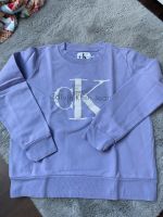 Fliederfarbenes Calvin Klein Sweatshirt, Gr. M Niedersachsen - Edemissen Vorschau