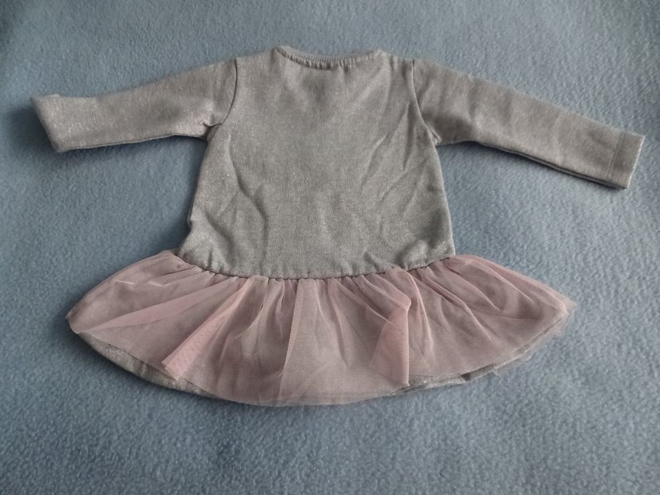 Winterkleid mit Tüll, Katzenmotiv, grau, neu von Topomini, Gr. 74 in Bernsdorf