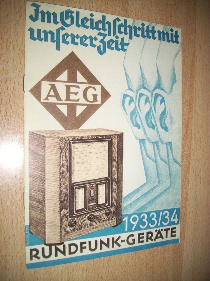 Werbekatalog "Die AEG-Rundfunkgeräte 1933/34" in Frankfurt am Main