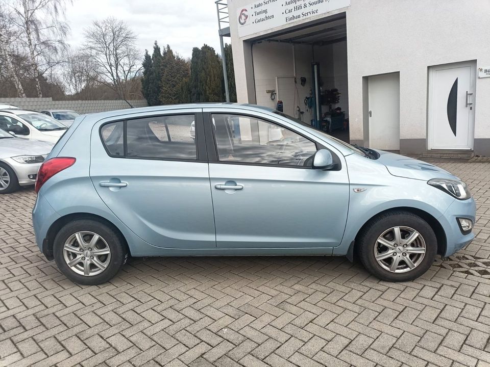 Hyundai i20 5 Star Edition in Mechernich