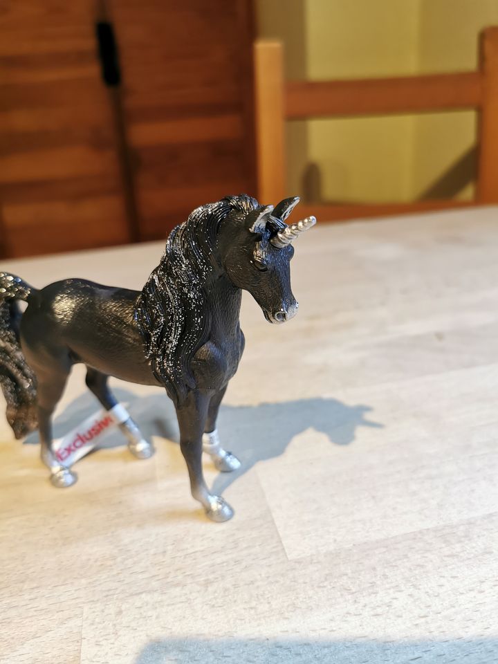 Schleich schwarzes Einhorn Exclusive Einhorn schwarz 72195 in Bad Gandersheim