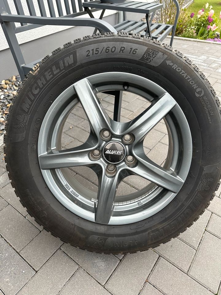 Felgen / Reifen VW Passat in Wendisch Baggendorf