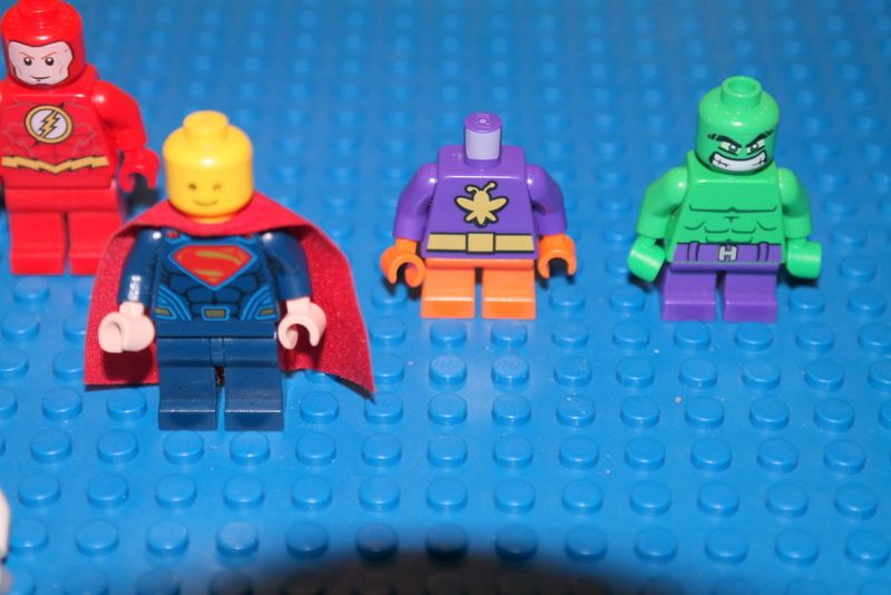 Lego Figuren Superman Freeze Moth Killer Hulk in Drensteinfurt