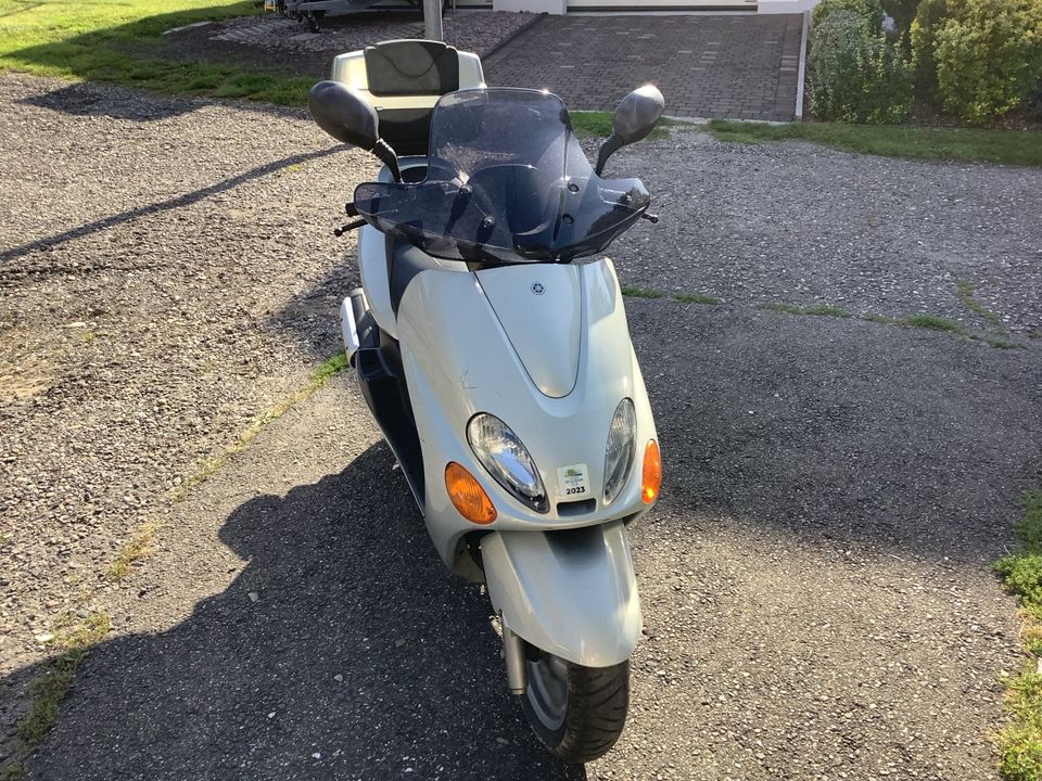 125 er Yamaha Roller in Bendorf