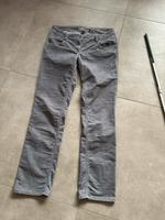Tom Tailor Carrie straight Hose Samtig 40 grau Sachsen - Bautzen Vorschau