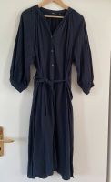 Uniqlo Kleid Oversized Knöpfe midi dress dunkelblau Friedrichshain-Kreuzberg - Kreuzberg Vorschau