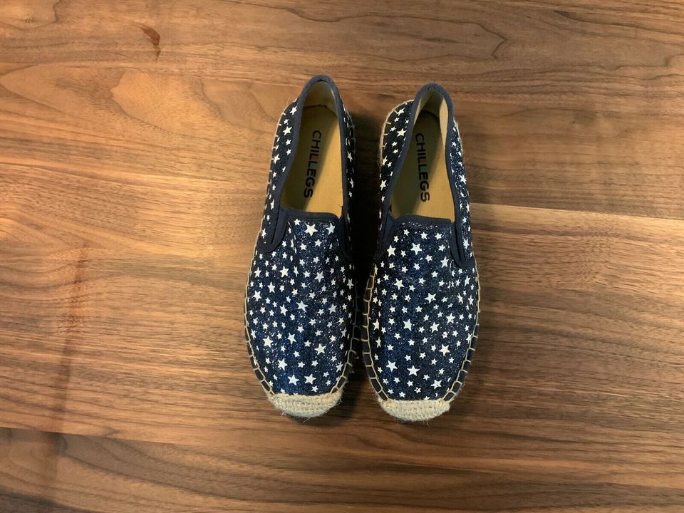 Chillegs Espadrilles Schuhe Damen Gr. 40 blau Sterne Glitzer in Staufen im Breisgau