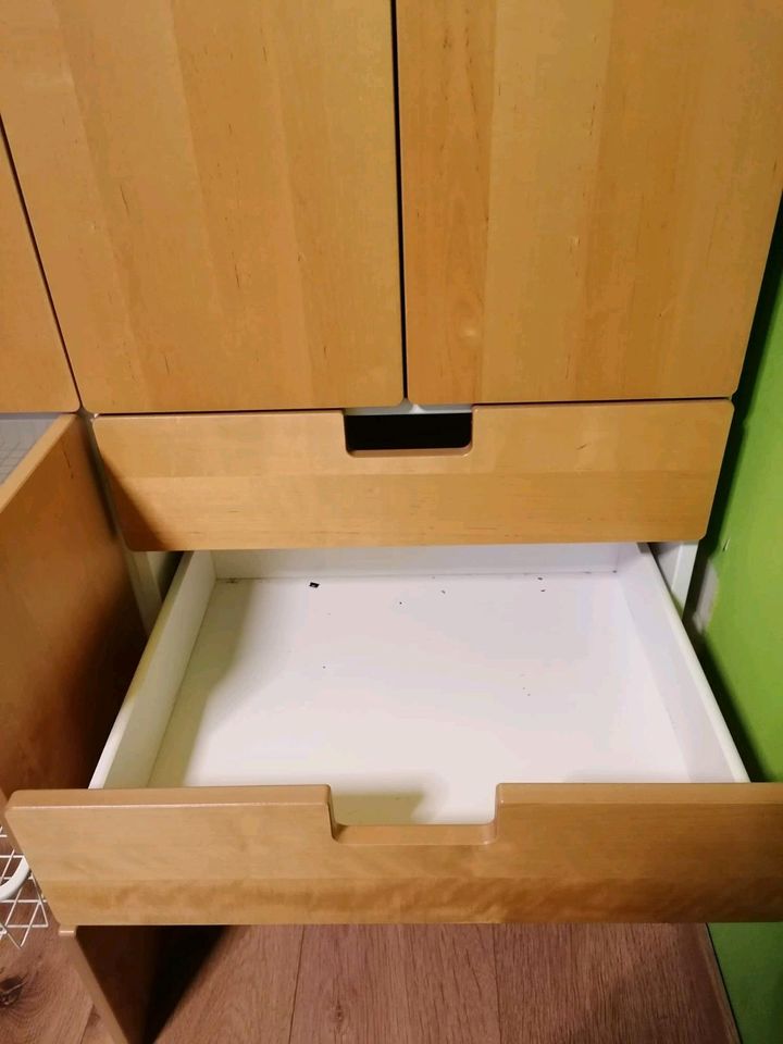 Kleiderschrank Kinderzimmer Ikea Stuva/Smastad in Hamm