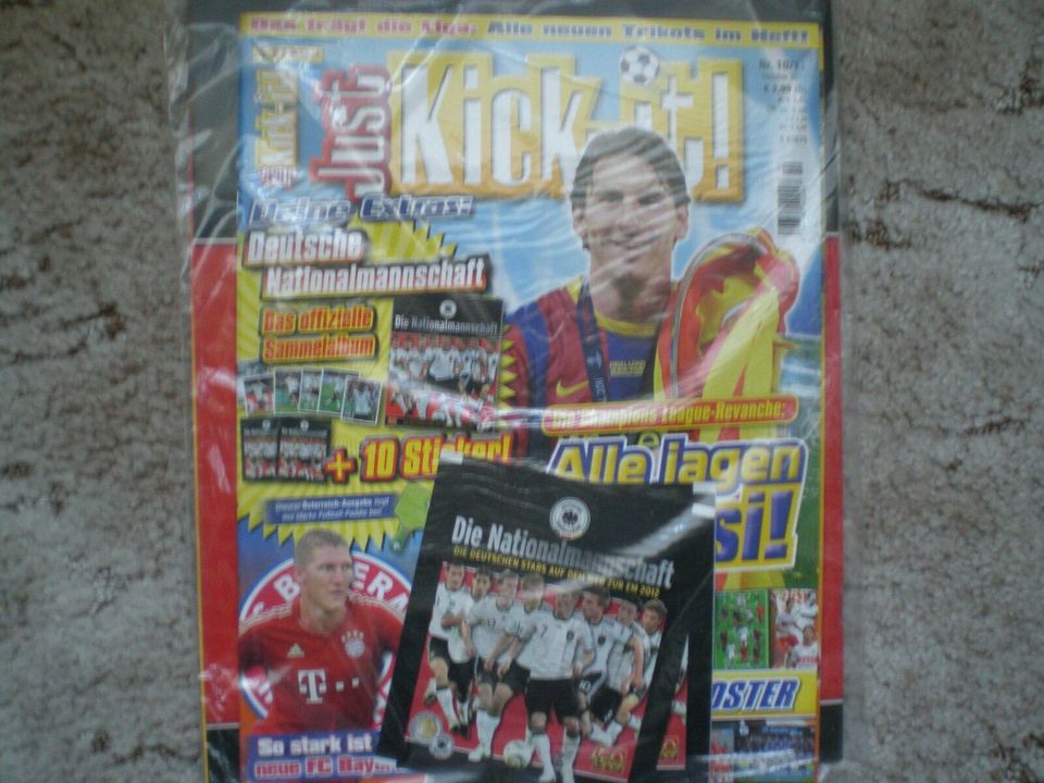 EM2012,PANINI Sportheft+Poster+Stickeralbum+Sticker+mit viel Info in Harsewinkel