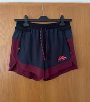 Laufshorts kurze Hose Shorts Nike Trail Running dri-fit Größe M Hessen - Zwingenberg Vorschau
