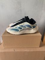 Adidas Yeezy 700 V3 Kyanite 44 10 Nordrhein-Westfalen - Gelsenkirchen Vorschau