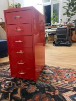 Roter Schreibtischcontainer von Ikea Berlin - Schöneberg Vorschau