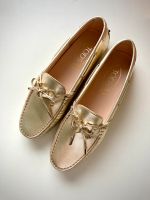 Neu! Tod‘s Damen Mokassins 39,5 gold platin Gommino mit Karton! Hessen - Glashütten Vorschau