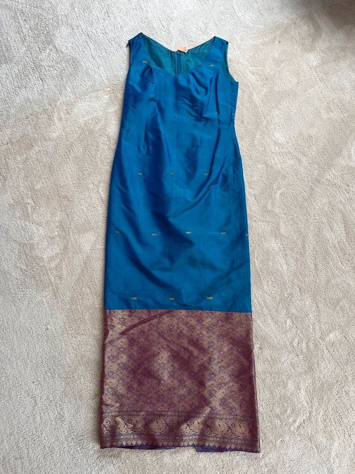 Kleid, Jacke und Tuch, reine Indische Sari-Seide in Kriftel
