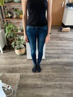 Blaue Jeans, lange Hose, skinny jeans, low waist 34/36 Rostock - Reutershagen Vorschau