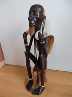 Afrikanische Holzfigur Primitivfigur sitzend ca. 45 cm Berlin - Pankow Vorschau
