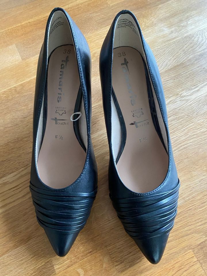 Tamaris Damen Pumps NEU 38  Leder schwarz touch it Absatz 7 cm in Gummersbach