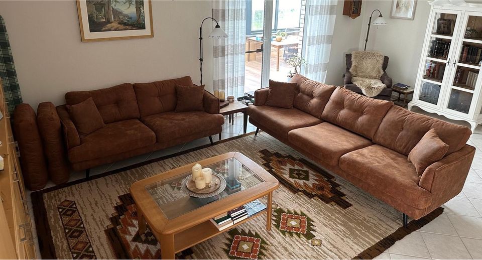 Zweisitzer & Dreisitzer Sofa, wie NEU, Farbe: Cognac in Spenge