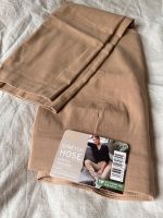 Tchibo Stretchhose  beige Größe 40 NEU Kr. München - Unterföhring Vorschau