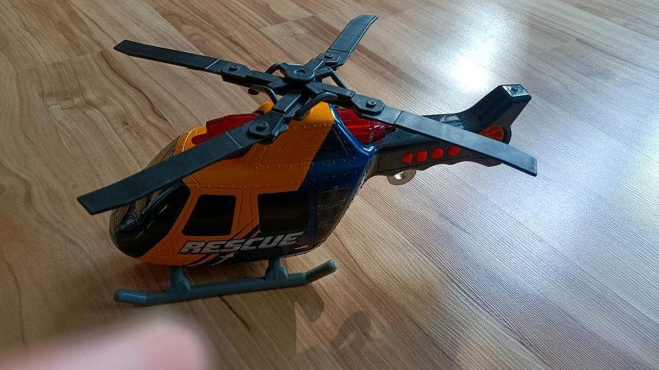 Hubschrauber mit Geräusche in Groß-Gerau