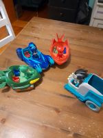 PJ Masks Fahrzeuge mit Figuren von Simba zusammen Nordrhein-Westfalen - Dinslaken Vorschau