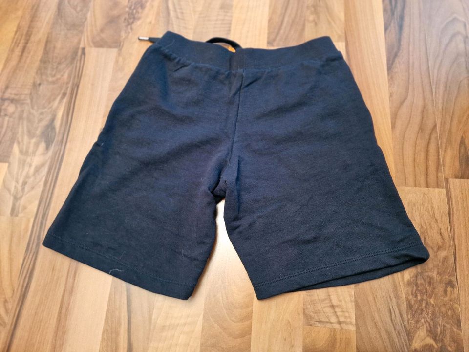 Shorts Kurze Hose Gr. 146/ 152 UEFA in Mertingen