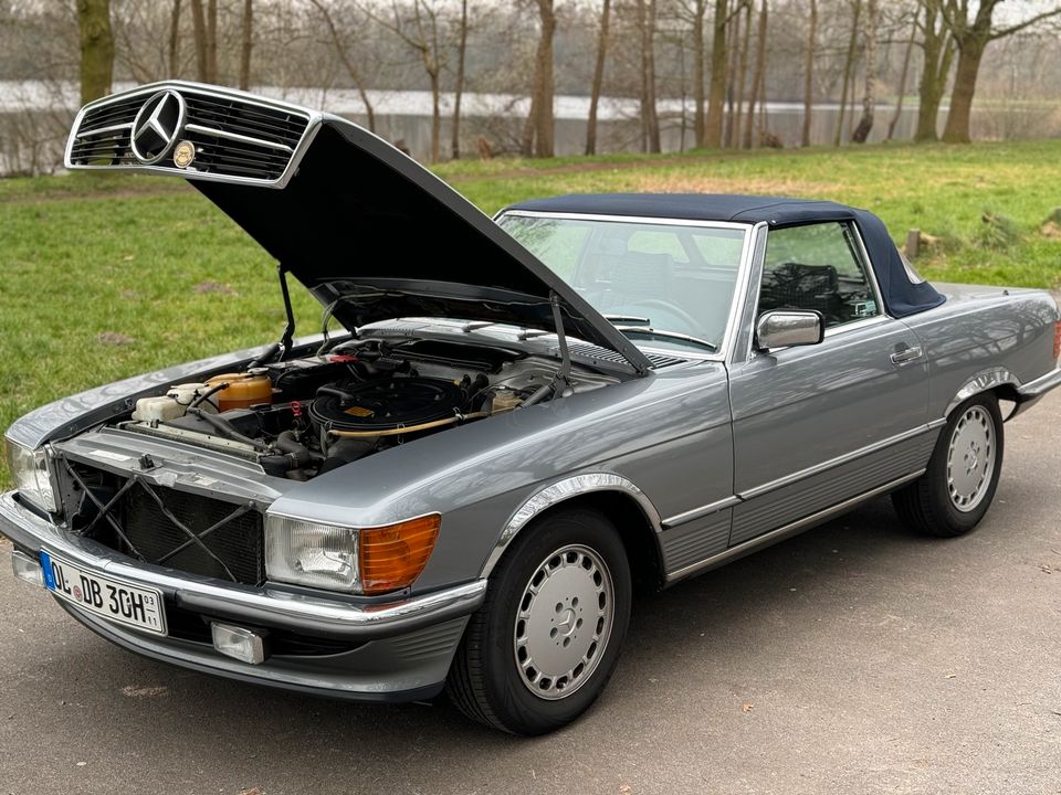 Mercedes Benz SL 300 R107 History in Oldenburg