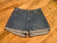 Kurze Damen Mom Jeans-Gr.38 Bielefeld - Schildesche Vorschau