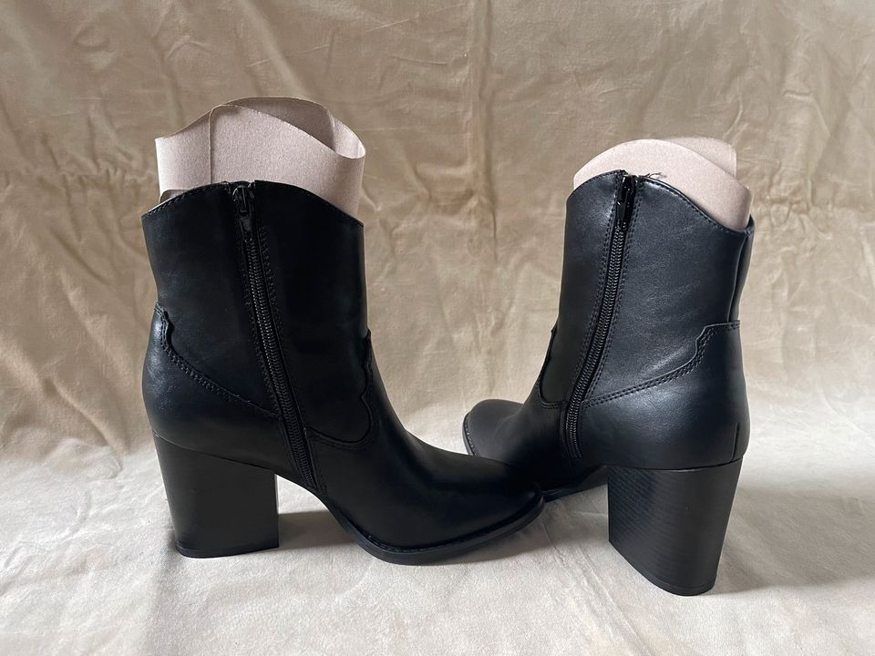 Catwalk Stiefel, Stiefeletten, Gr. 36 in Sarstedt