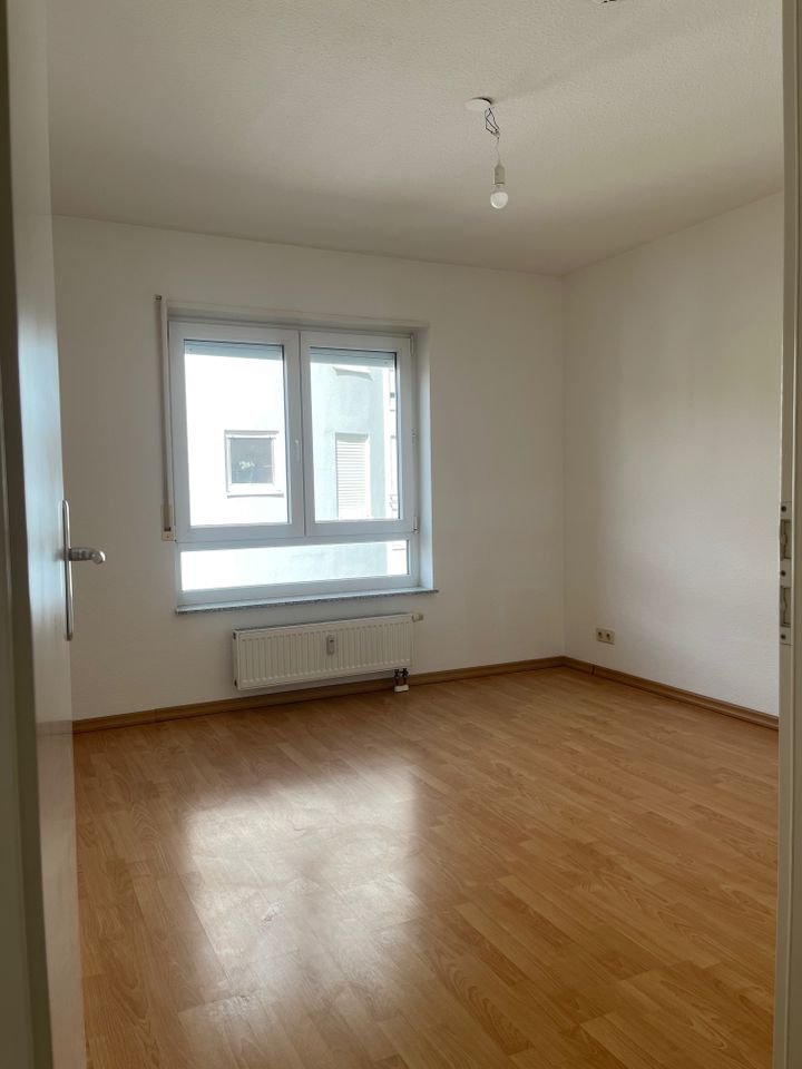 2 Zimmer Wohnung, 57qm,mit Keller /Tiefgaragenstellplatz Nußloch in Nußloch