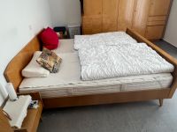 Doppelbett mit Nachtschränken und Lattenrosten Nordrhein-Westfalen - Meinerzhagen Vorschau