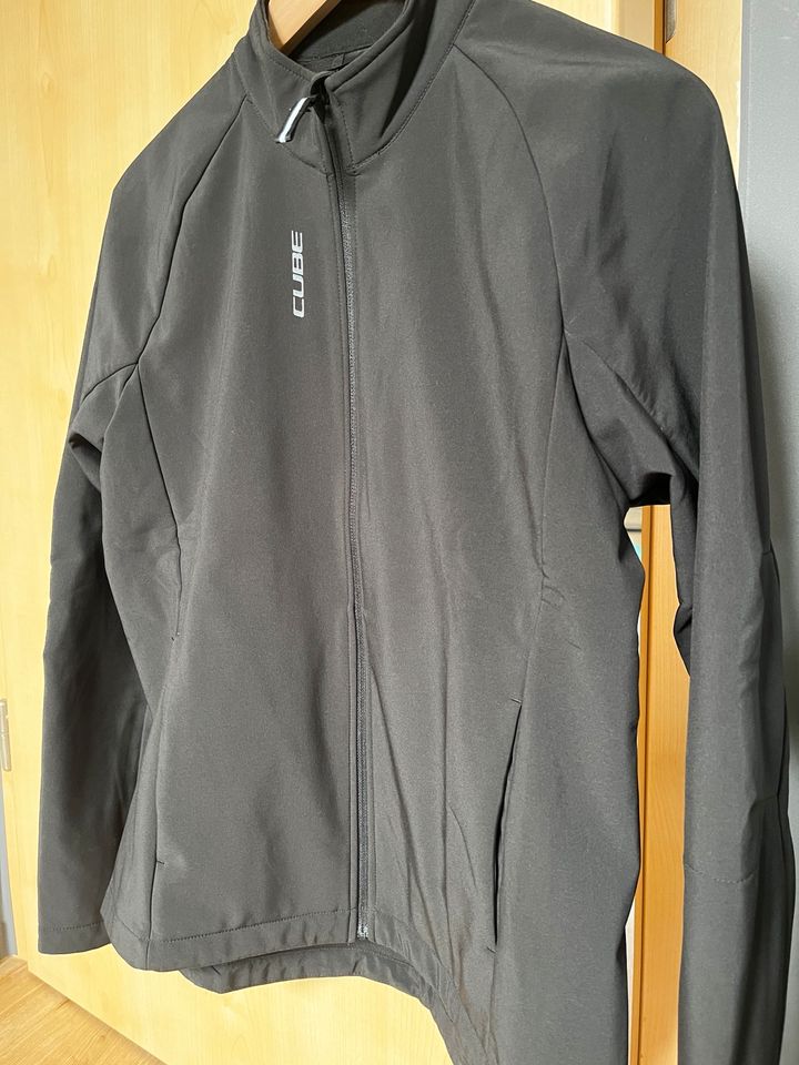 Cube Softshelljacke Gr.38 in Unterbreizbach