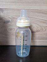Medela Babyflasche mit Calma-Trinksauger Hessen - Neuhof Vorschau