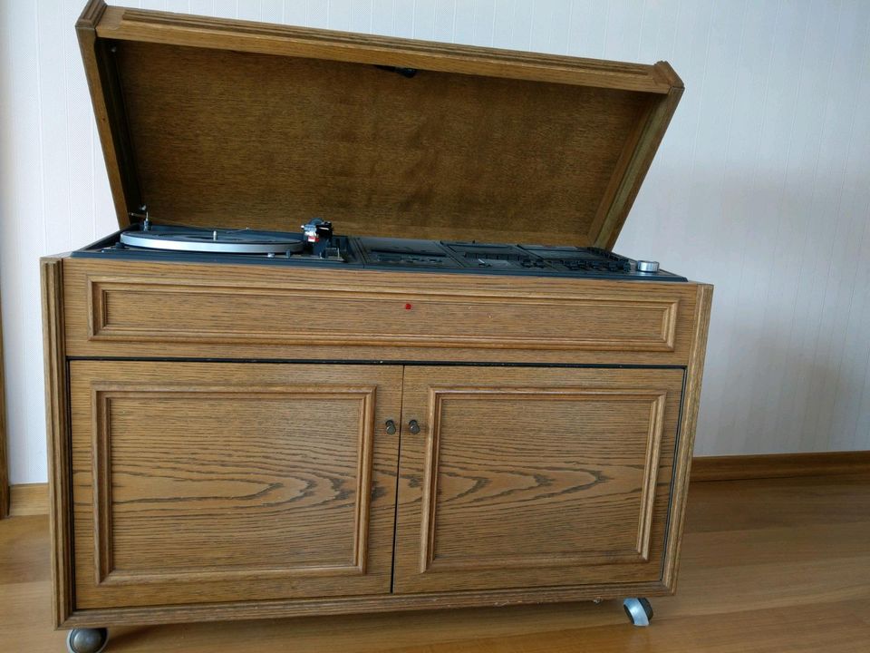 Schallplattenschrank Disco/Carnegie 4003 in Bremm