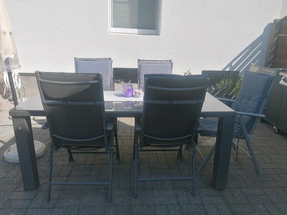 Sunfun Garten Tisch mit 4 Stühlen Garten Möbel Set in Herten