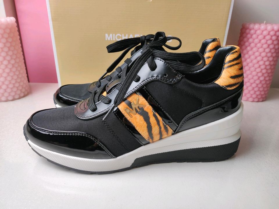 Original Michael Kors Schuhe Sneaker 40 Tech Canvas Mabel Trainer in Übach-Palenberg