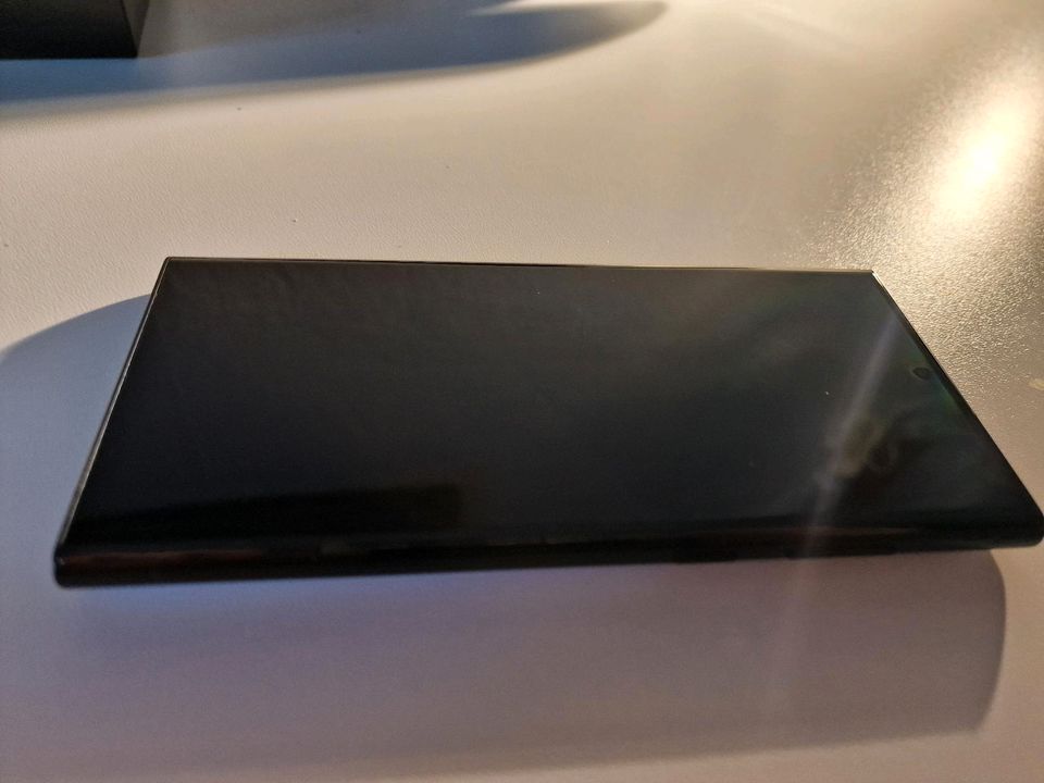 Samsung S22 Ultra SKYBLUE Sonderfarbe 512GB in Vaihingen an der Enz