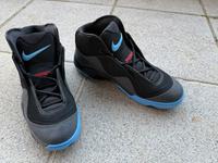 Nike Air Force Gr. 43 8,.5 Top Zustand grau schwarz, nicht Jordan Saarland - Perl Vorschau