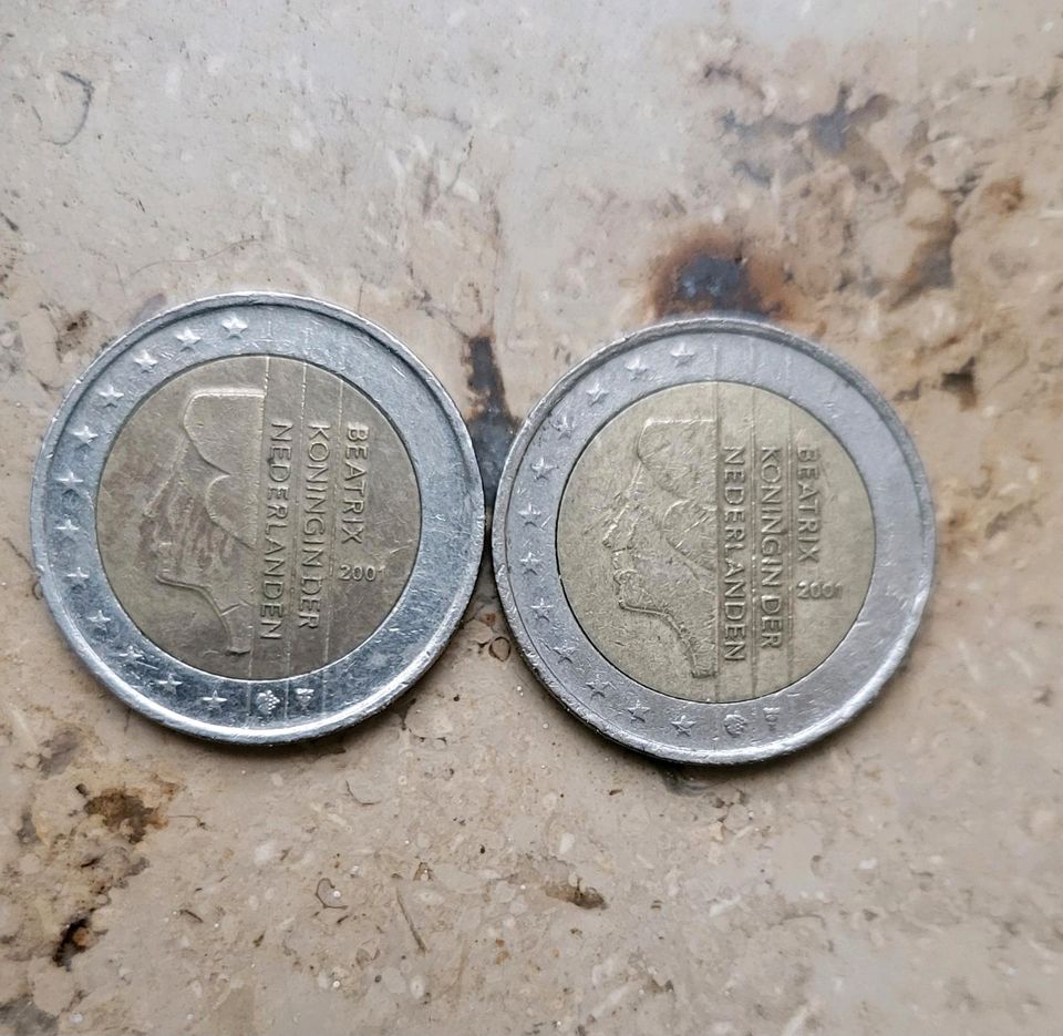 2 2 Euro Münzen 2001 in Lauf a.d. Pegnitz