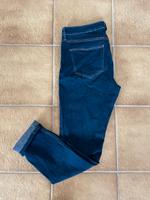 H&M Skinny Röhrenjeans in Größe Bundweite 30 Hessen - Rödermark Vorschau