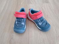 Schuhe,  Sportschuhe decathlon,  Gr. 28, Quechua Nordrhein-Westfalen - Hamm Vorschau