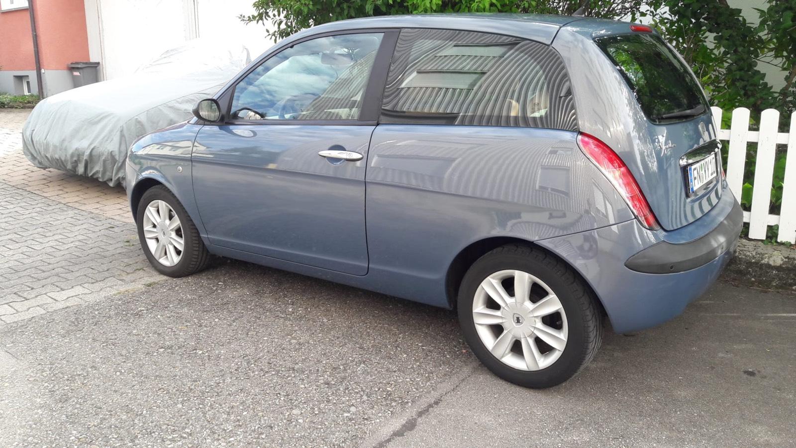 Abbildung des Autos Top Anfänger Auto TÜV Fe…