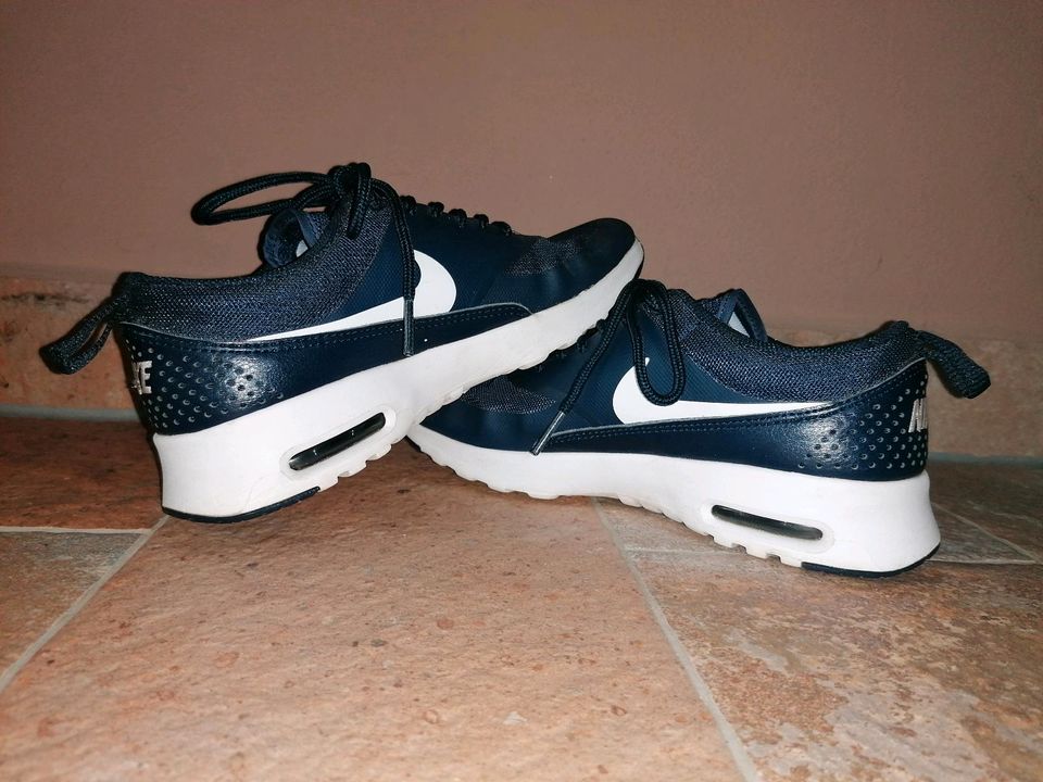 Nike Turnschuhe blau Gr. 36 in Pritzwalk