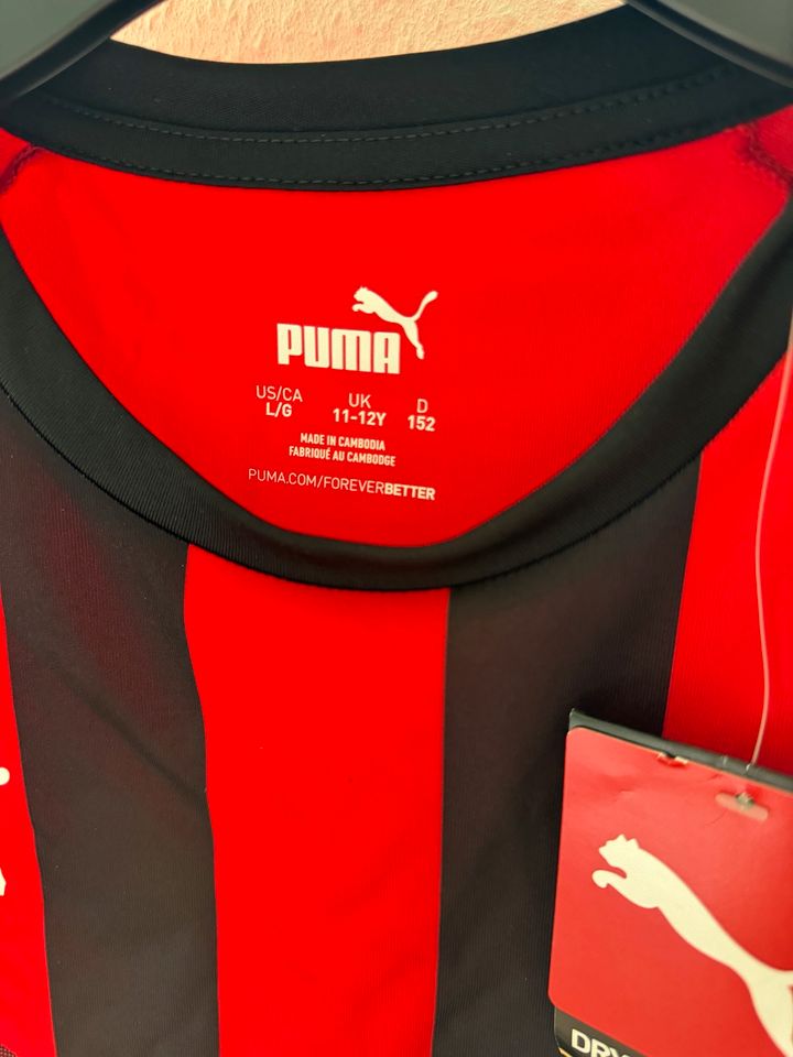 Puma Fußball Trikot 11/12 Jahre Größe 152 in Wuppertal