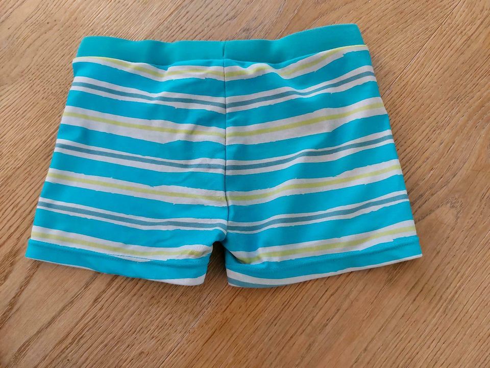 Badehosen Badeshorts Gr 110/116 in Prem