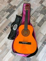 3/4 Gitarre Stagg C530 m. Etui und Notenständer Stimmgerät Seiten Nordrhein-Westfalen - Bottrop Vorschau